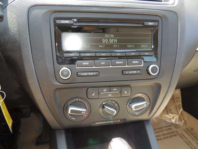 2013 Volkswagen Jetta 